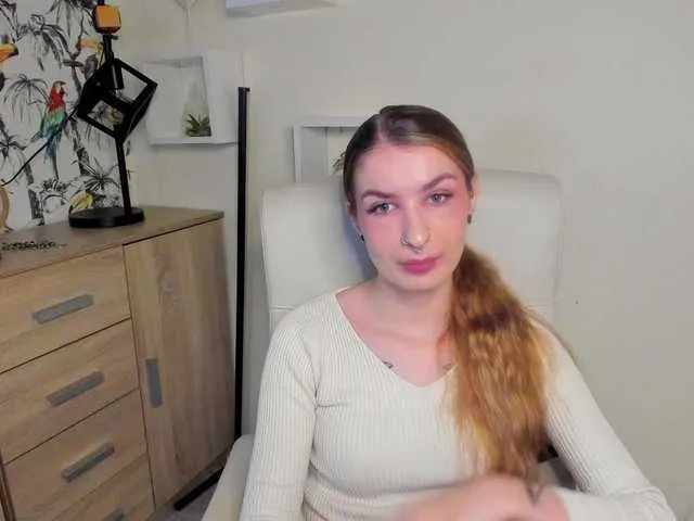 Freechat HotNina19 on BongaCams