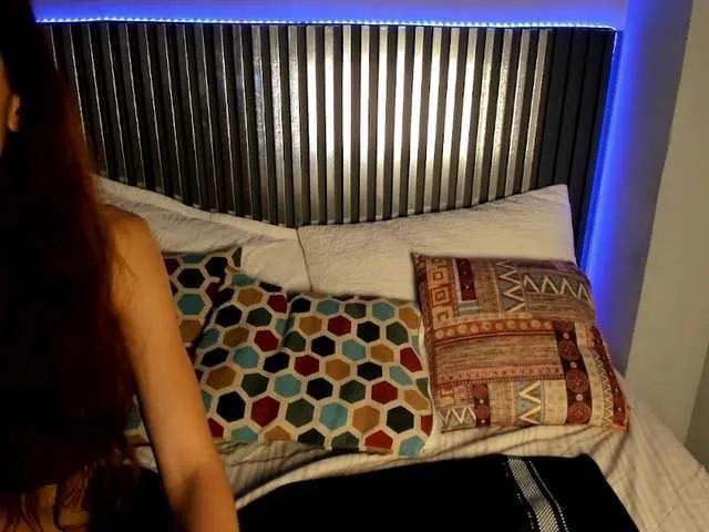 Offline HunterIgnis on BongaCams