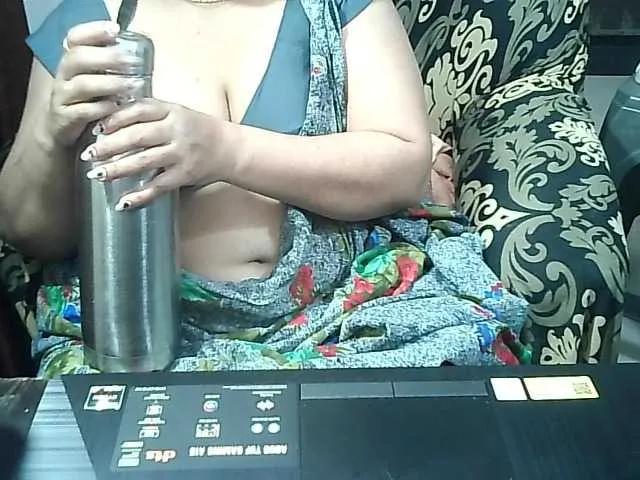 Indianbhabhimilf40 on BongaCams