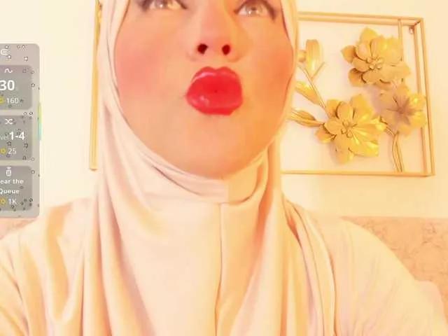 BongaCams kalaa- is Freechat kalaa- — I love to play with my toys, enjoy the feeling of beeing touch by you, that would be a great pleasure for me.