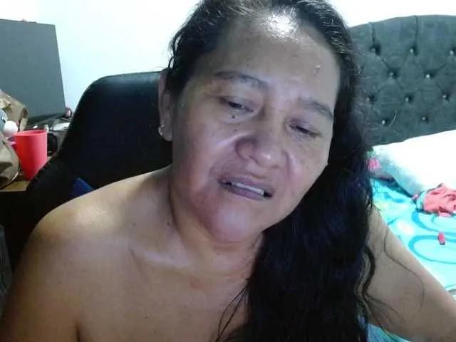 Offline katiamature on BongaCams