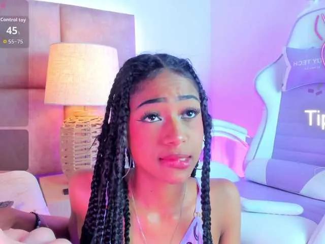 Freechat KhateMiller on BongaCams