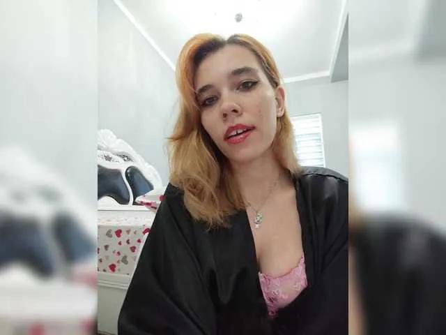Freechat Kitteen on BongaCams