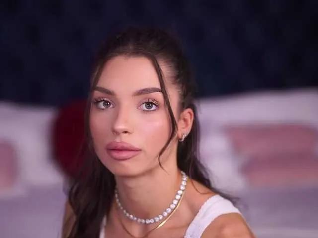 BongaCams LalaRoze is Freechat LalaRoze — Men who love to be in charge and guide in achieving pleasure.