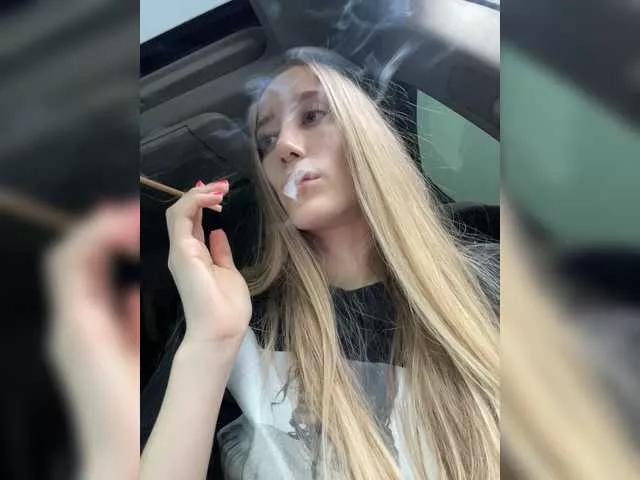 Offline lana-lana03 on BongaCams