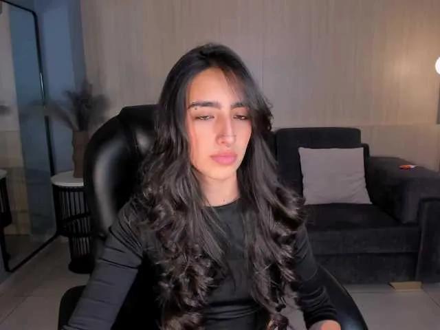 Freechat LarisaSmirnov on BongaCams