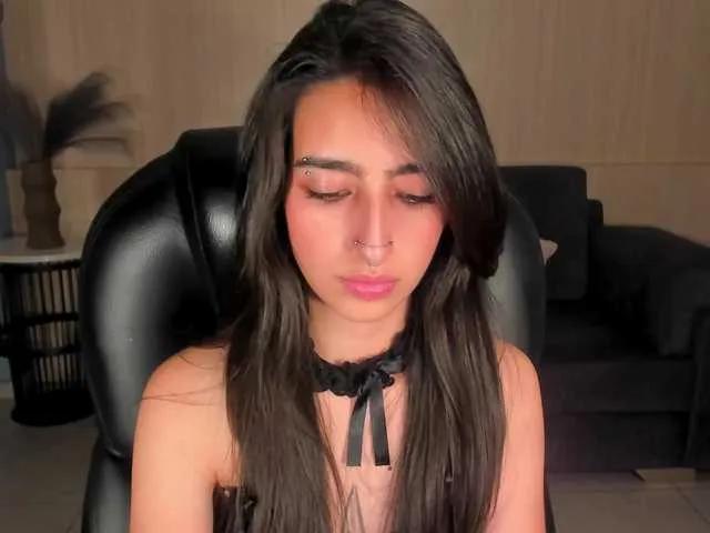 Freechat LarisaSmirnov on BongaCams