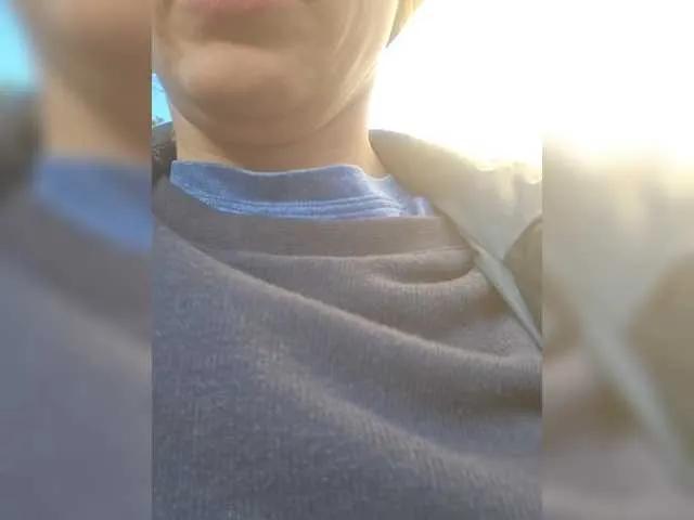 Offline Lea7neco on BongaCams