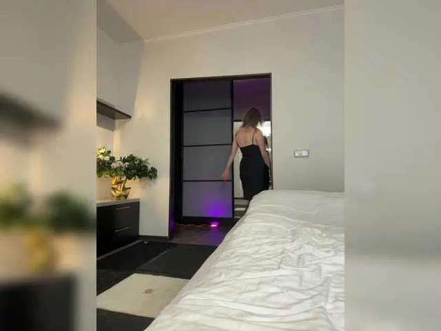 Offline Ledi1 on BongaCams