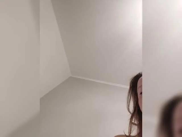 Offline Ledi1 on BongaCams