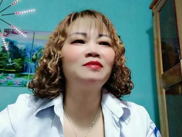 Offline Linhanhsex2k on BongaCams