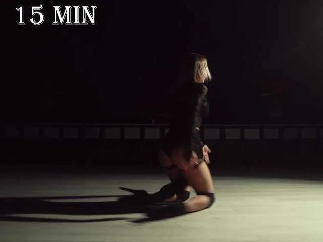 Offline Lisa1225 on BongaCams