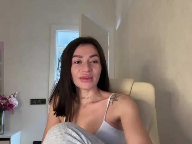 Freechat LunaDesire on BongaCams