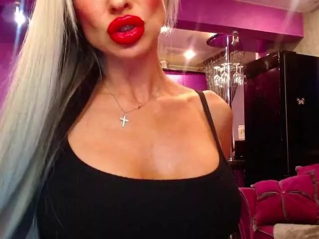 Freechat Maaarrrgggooo on BongaCams