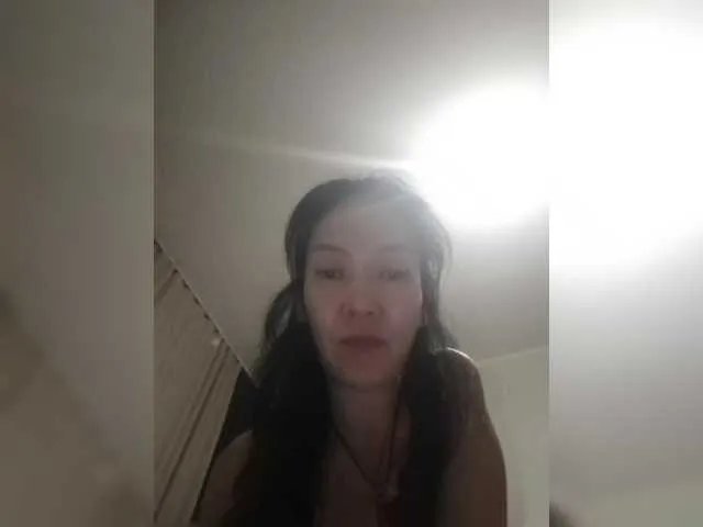 Freechat Manamy on BongaCams