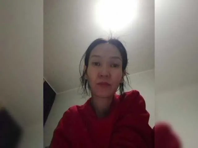 Freechat Manamy on BongaCams