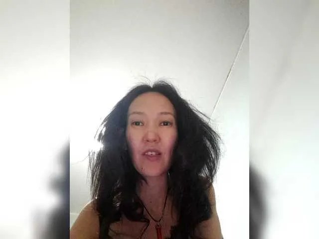 Freechat Manamy on BongaCams