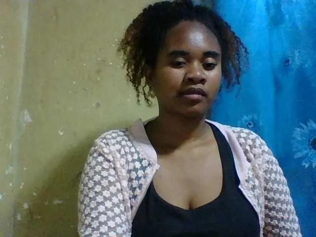 Offline Marie121 on BongaCams