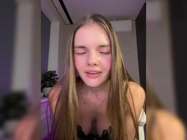 Offline MarilynFord on BongaCams