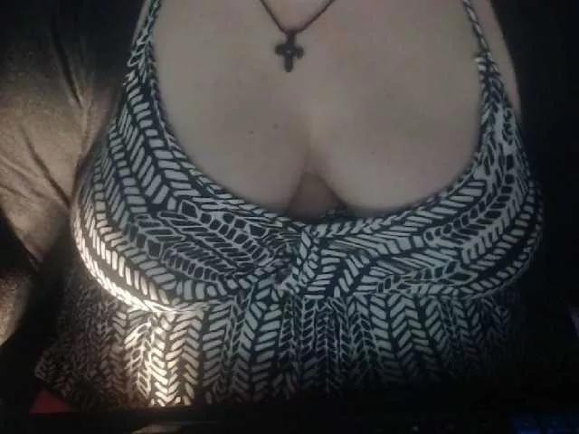 mayalove4u on BongaCams 