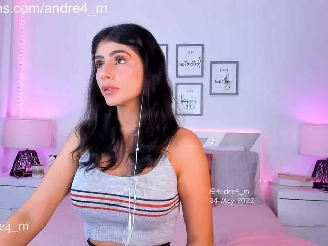 Meegan on BongaCams 