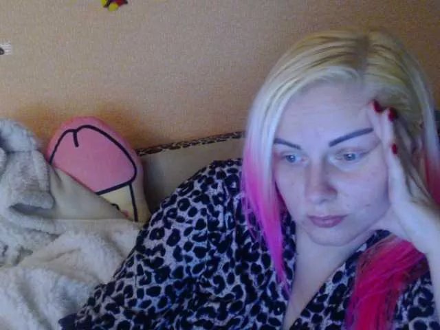 melek-7250 on BongaCams 