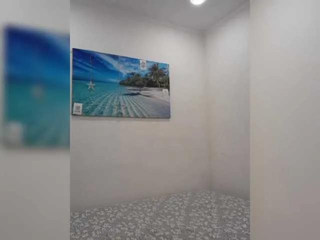 Freechat mery8poppins on BongaCams