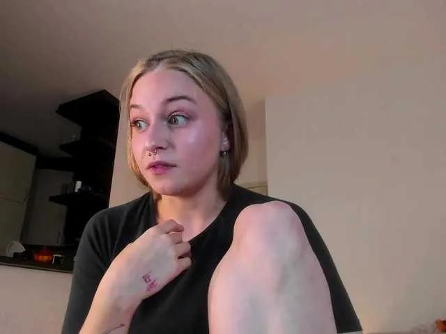 Freechat MiaMeowa on BongaCams