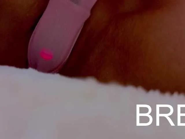 Freechat MiamiMur on BongaCams