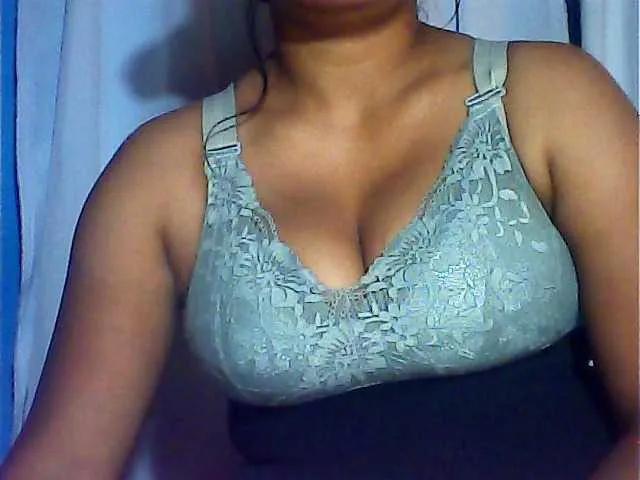 MIRANDAW — Freechat on BongaCams