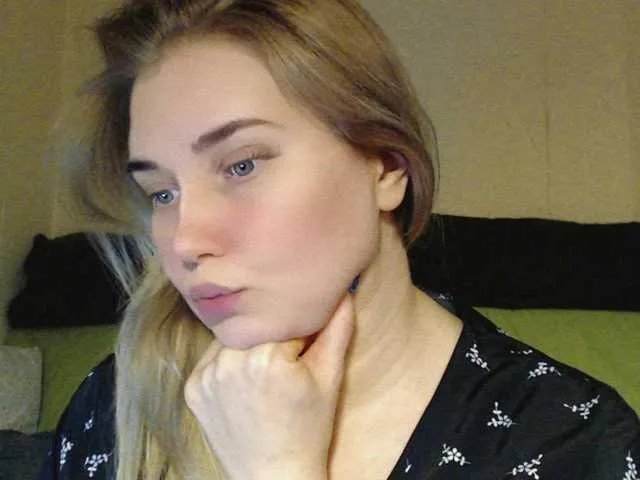 MissLilyAbrams — come and rest on my clouds  I am new here  add me favoritesopen your cam in spy  c2c in spy