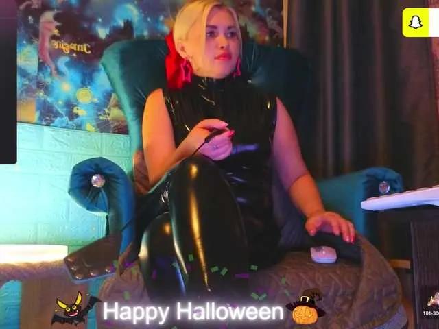 Offline Mistress-Gwen on BongaCams