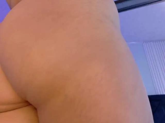 Freechat MollyyCruz on BongaCams