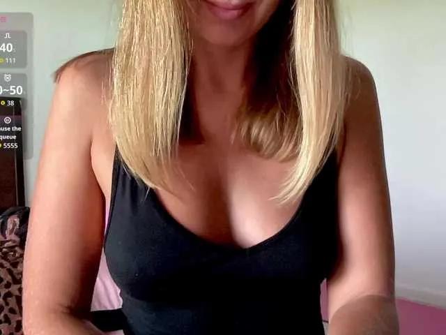 Montenegro8 — Freechat on BongaCams
