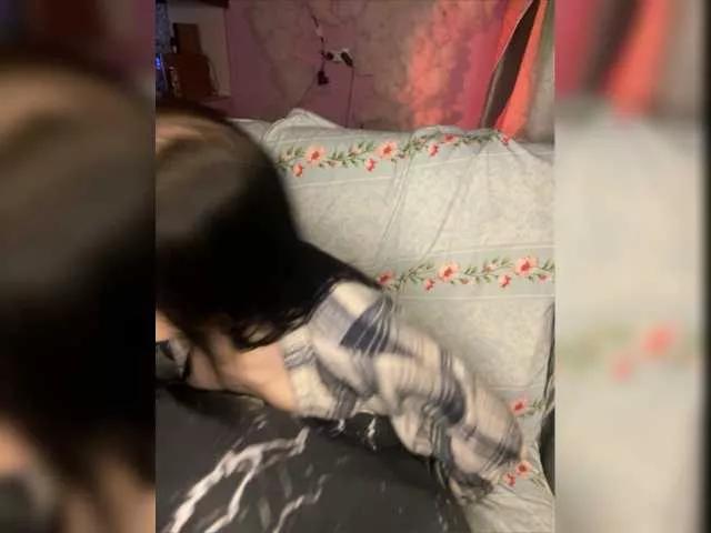 MossiPolli on BongaCams 