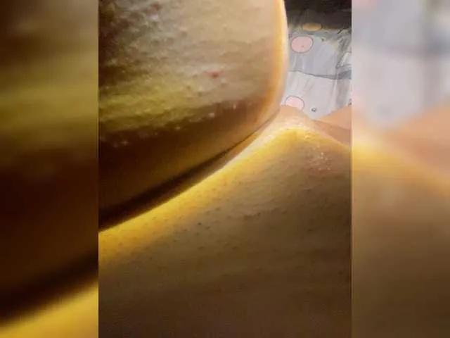 Offline Mynepara on BongaCams