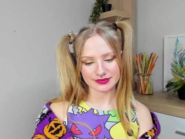 Freechat NancyErotic on BongaCams