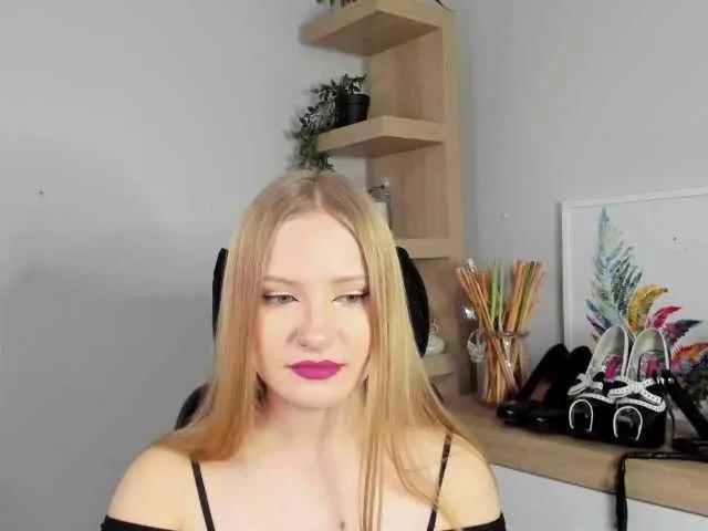 Freechat NancyErotic on BongaCams