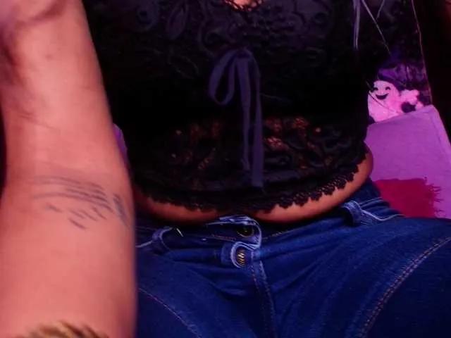 Freechat naomi-k on BongaCams