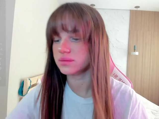 Offline Naomimif on BongaCams