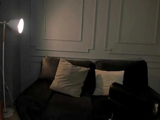 Freechat NatalieLewis on BongaCams