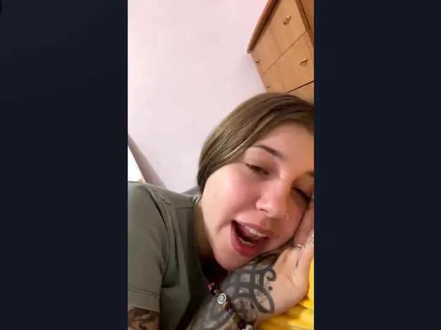 Freechat Naughty-Mailey on BongaCams