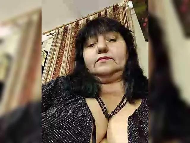 Freechat Nezsbudka on BongaCams