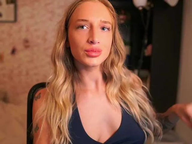 Freechat NicoletteShea01 on BongaCams