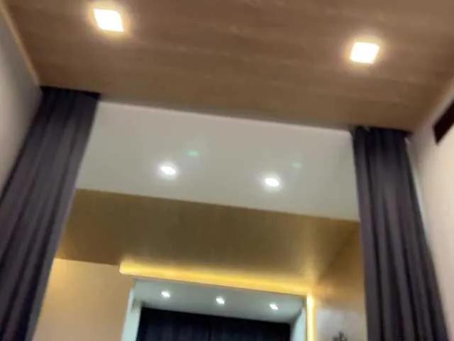 Freechat No-Face-Guy on BongaCams