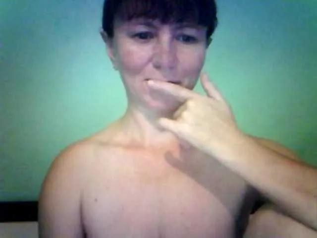 Freechat Oksina on BongaCams