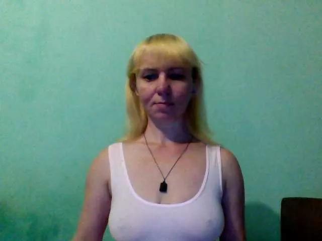 Freechat Oksina on BongaCams