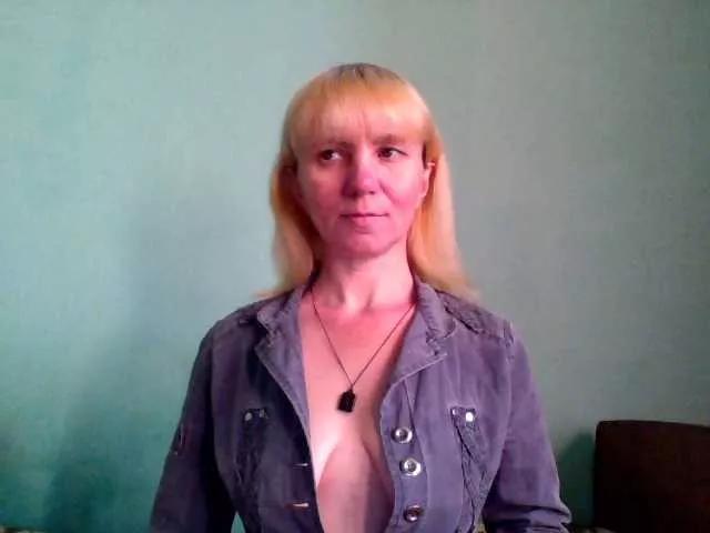 Freechat Oksina on BongaCams