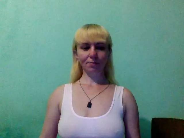 Freechat Oksina on BongaCams