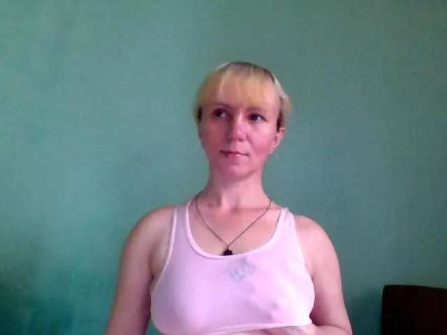 Freechat Oksina on BongaCams